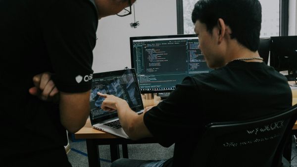 How is the UK education system adapting to new computing technologies?