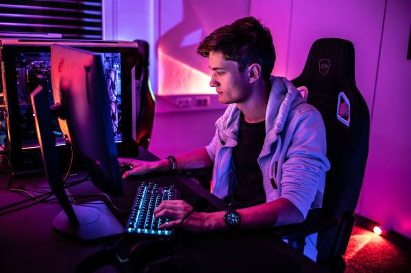 What Are the Psychological Effects of Video Games on Players?
